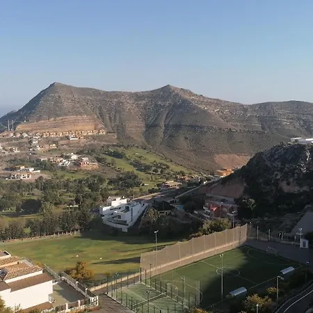 Sybarix Apartment: Precioso Con Vistas Al Golf Y El Mar * La Envia