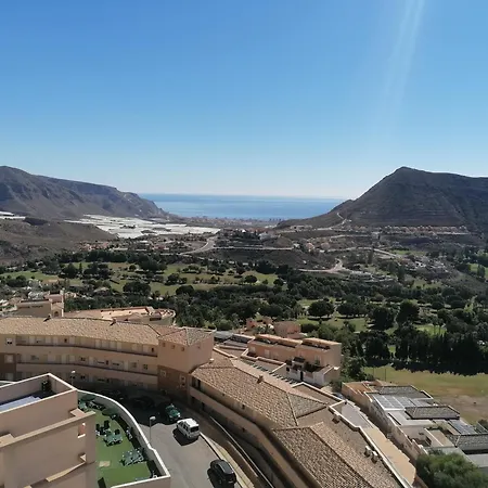 Sybarix Apartment: Precioso Con Vistas Al Golf Y El Mar * La Envia